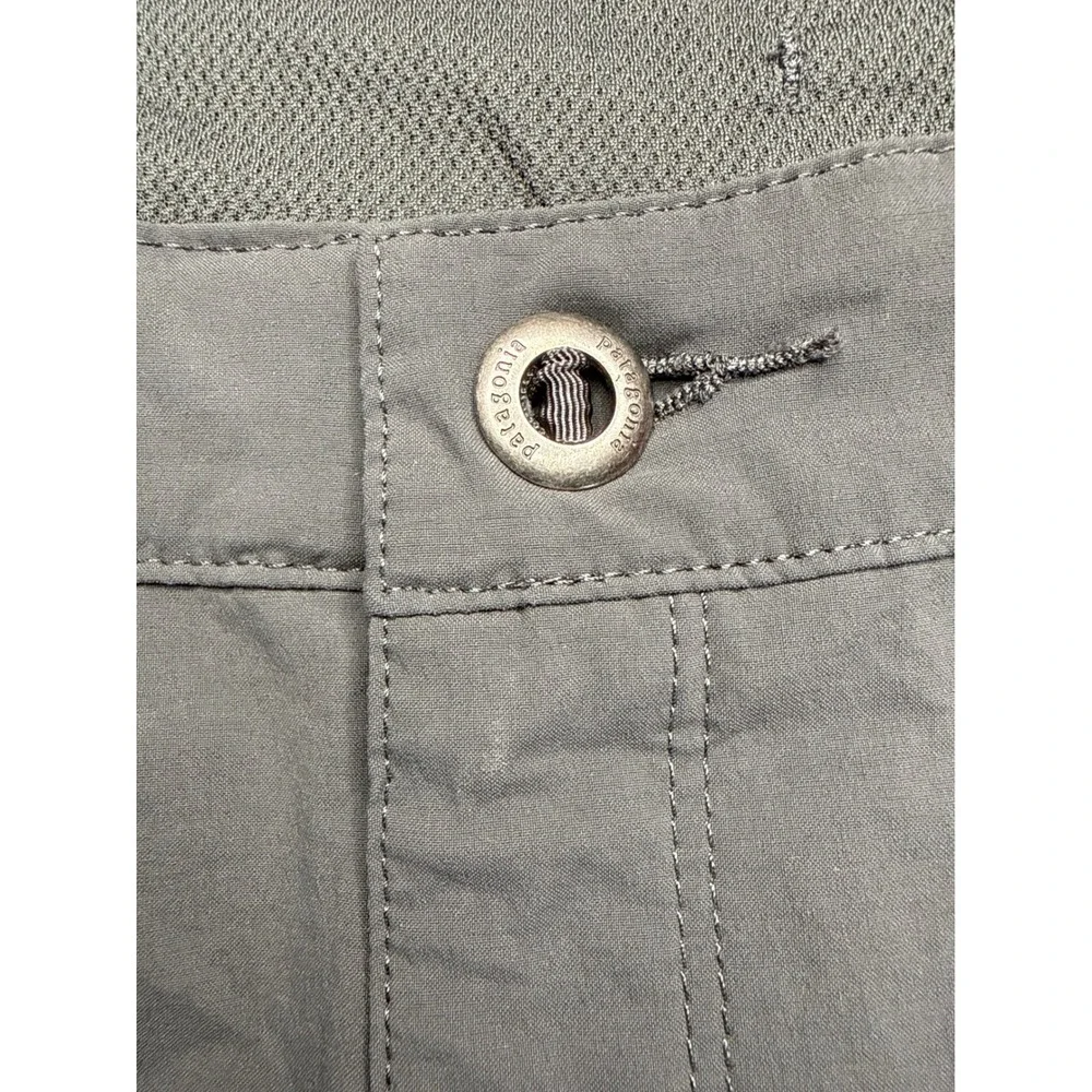 Patagonia Pants Women 22 Gray Quandary Hiking Outdoor‎ Straight Leg Stretch FGE